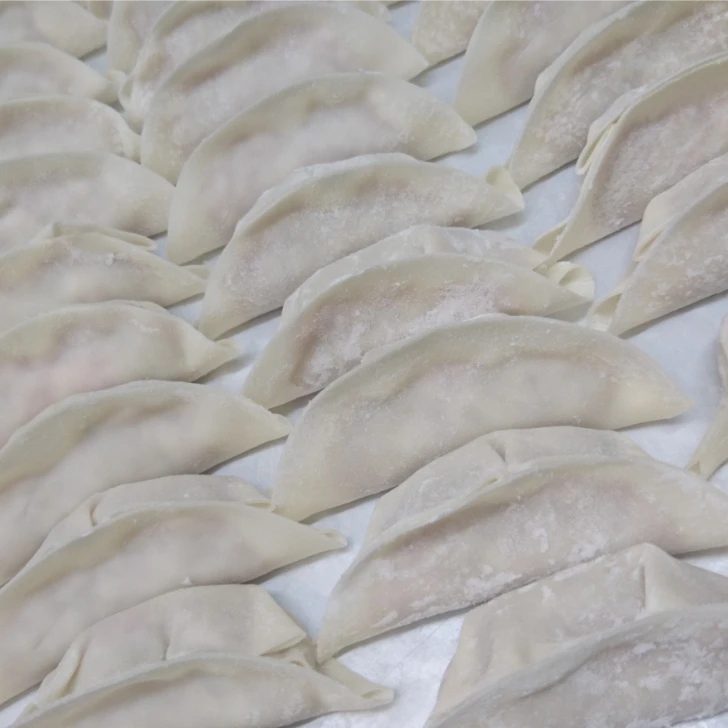 九条ネギ餃子バット整列